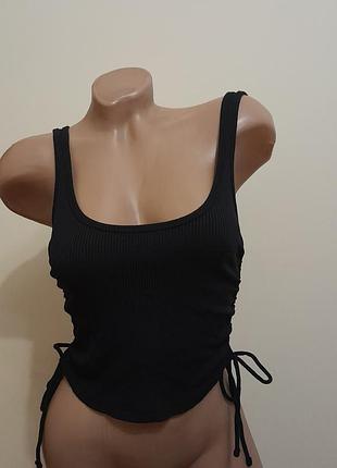 Топ черный рубчик xs-s bershka