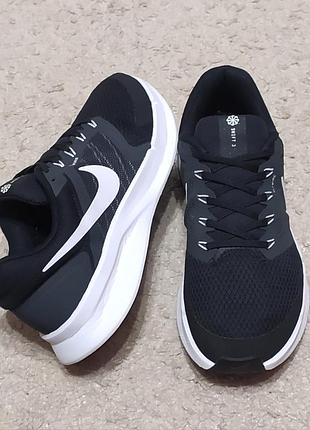 Кросівки nike