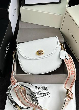 Сумка coach polished pebble willow saddle bag white