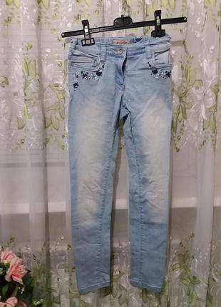 Джинсы от известного бренда next