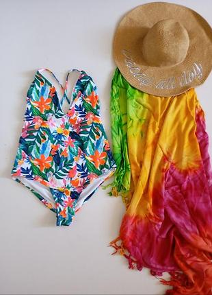 Слитный купальник primark