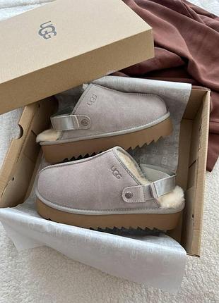 Клоги ugg lanah clog platform, жіночі клоги ugg, взуття ugg lanah, стильні ugg lanah platform, повсякденне взуття ugg 40