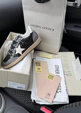 Кроссовки golden goose black grey premium, мужские кроссовки golden goose, черные кроссовки голден гус, черно-серые кроссовки gold