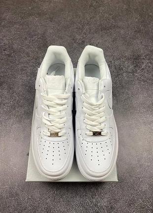 Кросівки nike air force 1 low white, стильні кросівки найк аір форс 1 лоу білі, класичні nike af1 low white