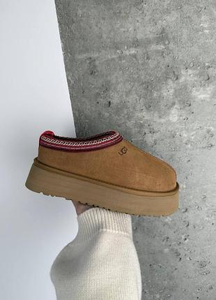 Уггі ugg tazz platform, жіночі ugg tazz, теплі зимові уггі ugg, стильне взуття ugg, замшеві тапки ugg tazz platform
