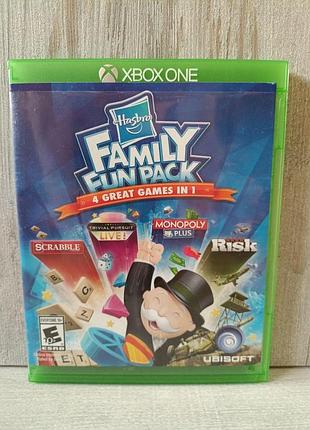 Диск с игрой hasbro family fun pack monopoly, scrabble, trivial pursuit, risk для xbox one / русская версия