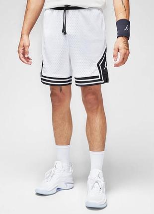 Шорты унисекс air jordan sport dmnd short white