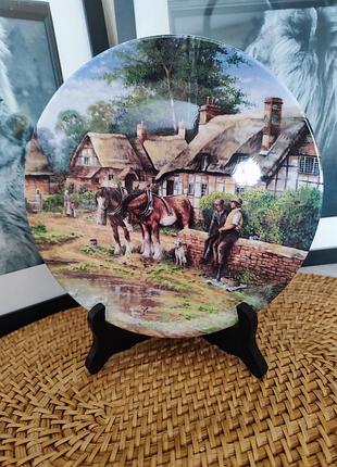 Коллекционная фарфоровая тарелка "country days" wedgwood (ободной перерыв)