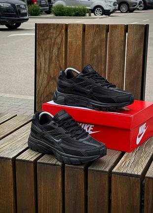 Кроссовки nike initiator