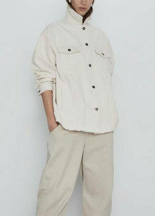 Нова бежево молочна джинсова сорочка, молочна джинсовці, сорочка сорочка,куртка