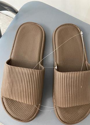 Новые лёгкие шлепки 40-41 р