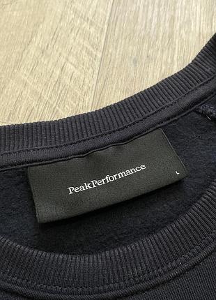 Світшот від peak performance 5