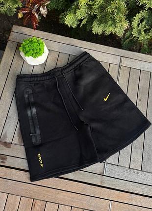 Чоловічі шорти nike nocta в чорному кольорі