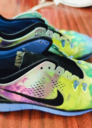 Женские кроссовки nike free tr fit 5 (tie-dye) • размер 37.5 (23.5 см) • оригинал