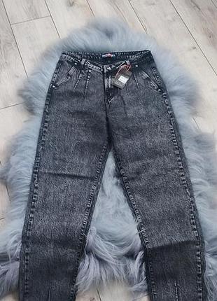 Новые джинсы
