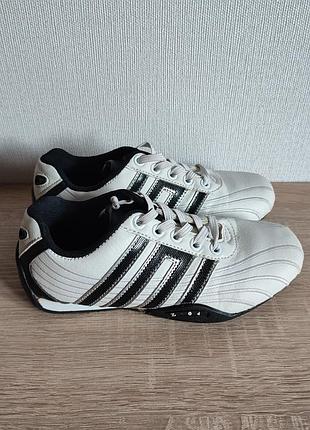 Белые кроссовки на мальчика adidas z-04 31р. 20 см.