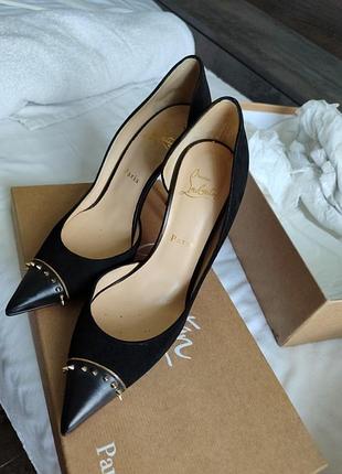 Christian louboutin culturella
туфли лодочки 38 размер