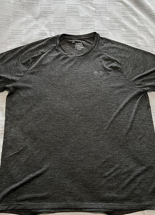 Спортивна футболка чоловіча under armour xl