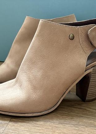 Замшевые босоножки летние ботильоны hush puppies