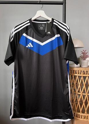 Футболка чоловіча adidas нова чорна спортивна футболка л