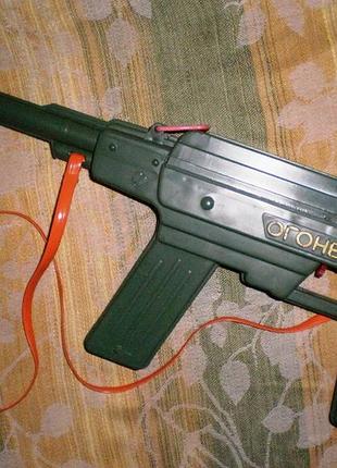 Игрушка автомат огонек