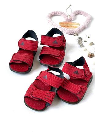 Босоніжки adidas (оригінал) 6,5/24 р-р