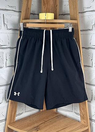 Спортивні шорти under armour чорні розмір м