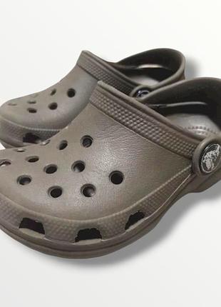 Дитячі crocs c6-c7 оригінальні крокси 23-24 розмір 132-140 мм шльопки на літо для хлопчика