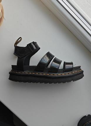 Dr. martens сандалии женские 37 р босоножки