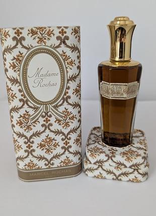 Madame rochas духи.