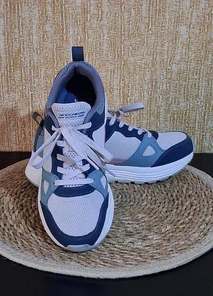 Кроссовки женские skechers bobs,37 размер, обуты один раз,стан идеален.