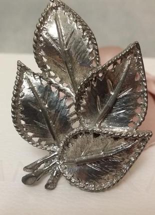 Брошь гілка вінтаж   метал крупна  срібляста ,