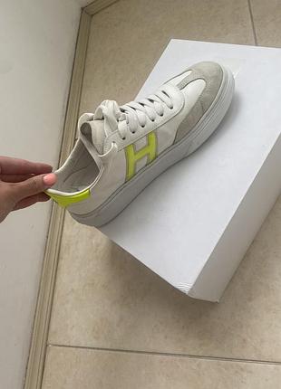 Кеди hogan