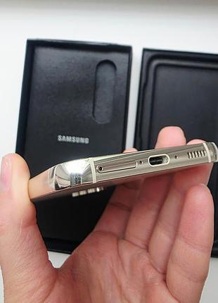 Телефон флагман samsung s23 9