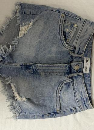 Жіночі джинсові шорти zara розмір xs (34)