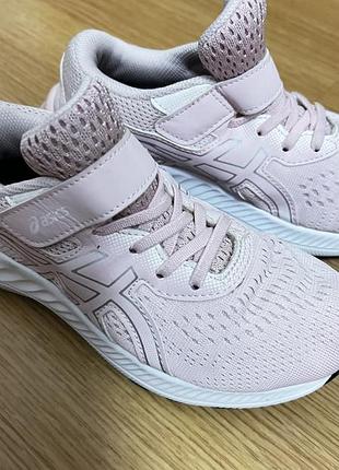 Дитячі кросівки asics kids pre excite 9 (pre-school) ніжно-рожевого кольору.