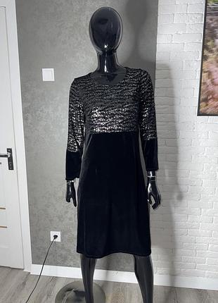 Велюрова сукня