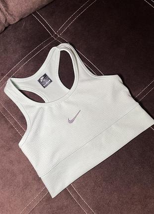 Спортивний топ дитячий nike dri-fit зріст 152 маломірить