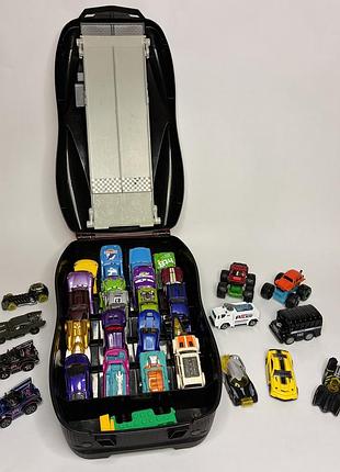 Кейс-трек тачки disney mattel + 25 моделей машинок hotwheels + 7 подарунків