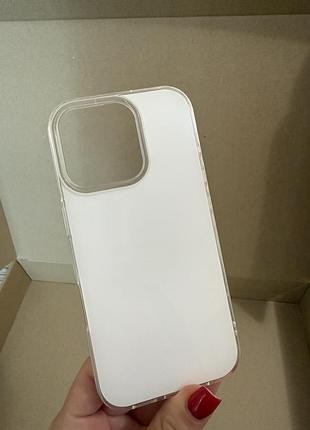 Чохол на iphone 16 pro