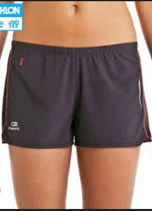 Спортивные легкие короткие шорты kalenji от decathlon