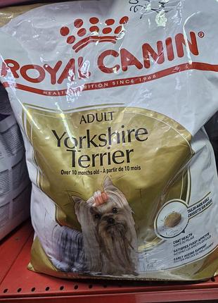 Повнораціонний сухий корм royal canin yorkshire terrier adult роял канін йоркшир роял канін для йоріка