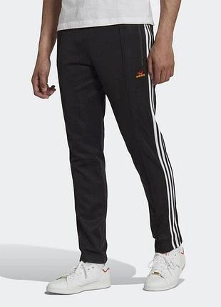 Чоловічі спортивні штани adidas beckenbauer