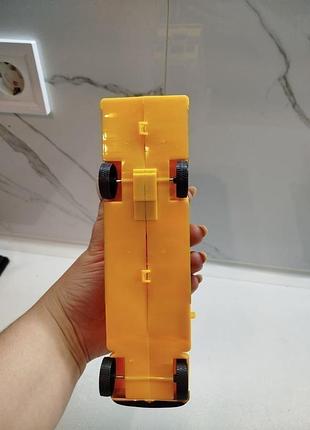 Іграшка автобус 4