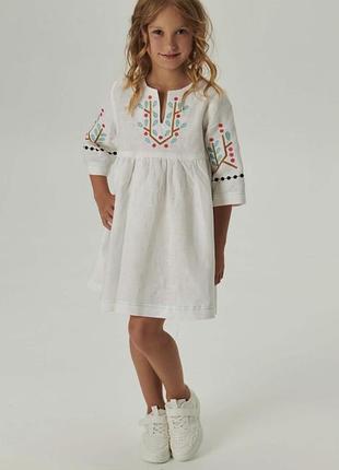 Продаю сукню, нову. від українського бренду ukrglamour на зріст 134см 100% льон.