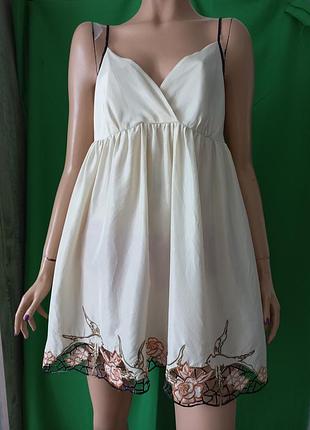 Jessica's attic шовкове плаття з ажурною вишивкою ришельє ластівки та троянди на подолі. vintage