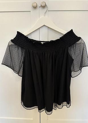 Блуза з короткими рукавами та відкритими плечима zara (m)