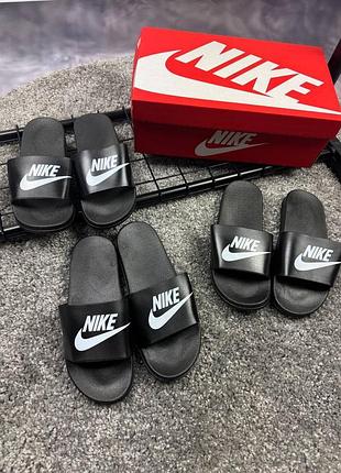Шльопанці nike чоловічі чорні з написом