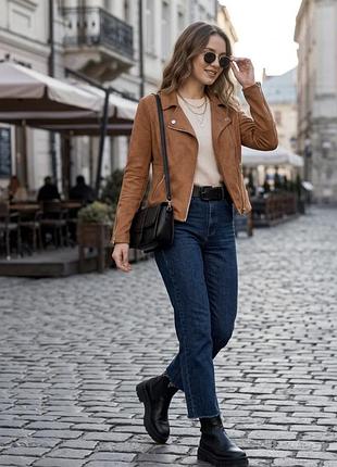 Замшева коричнева куртка косуха boohoo 36