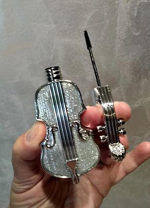 Шикарная тушь с ультро тонкой косточкой